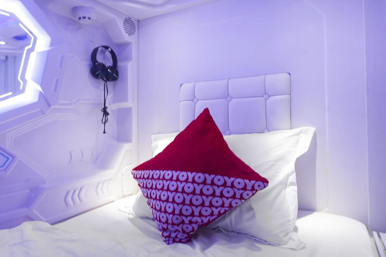 Super Oyo 91328 Fiducia Capsule Hotel Jakarta Ngoại thất bức ảnh