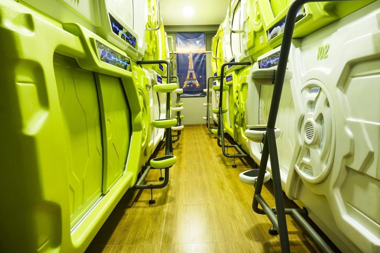 Super Oyo 91328 Fiducia Capsule Hotel Jakarta Ngoại thất bức ảnh